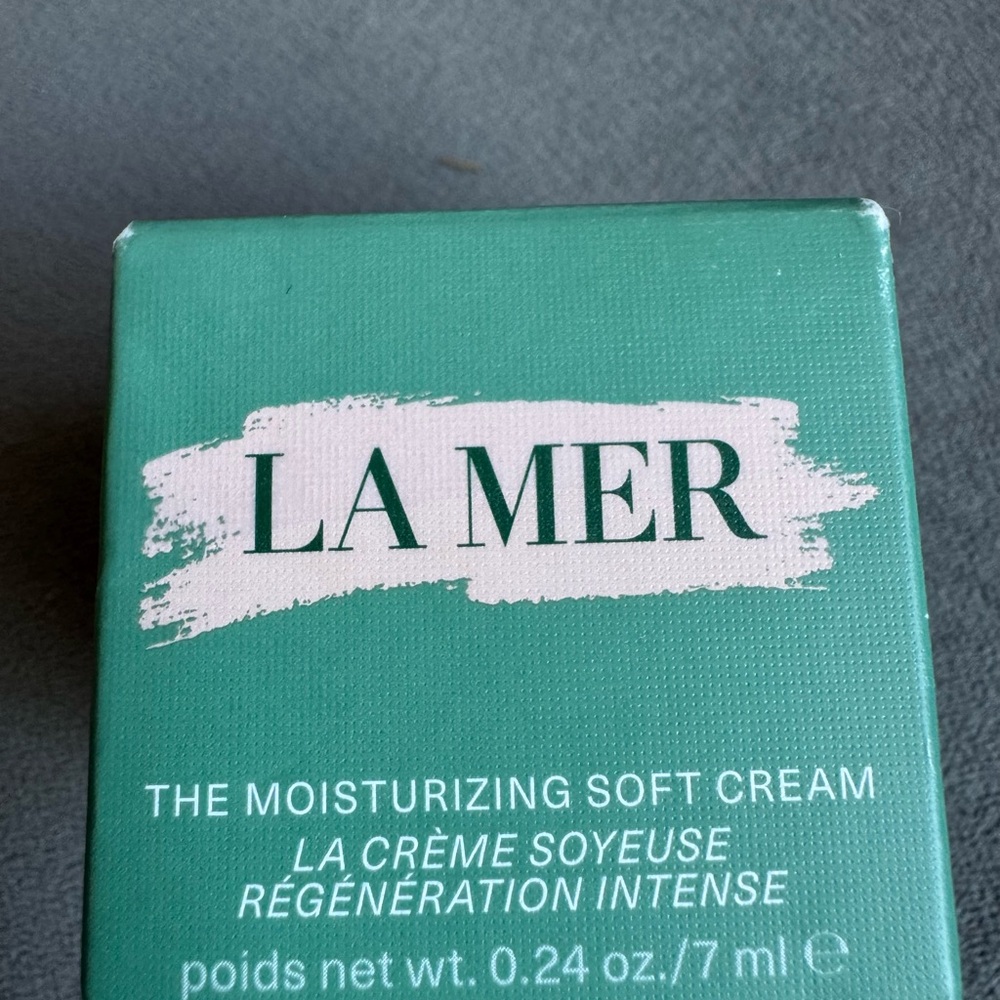 La Mer Moisturizing Soft Cream in Green Box - Picture 3 of 4